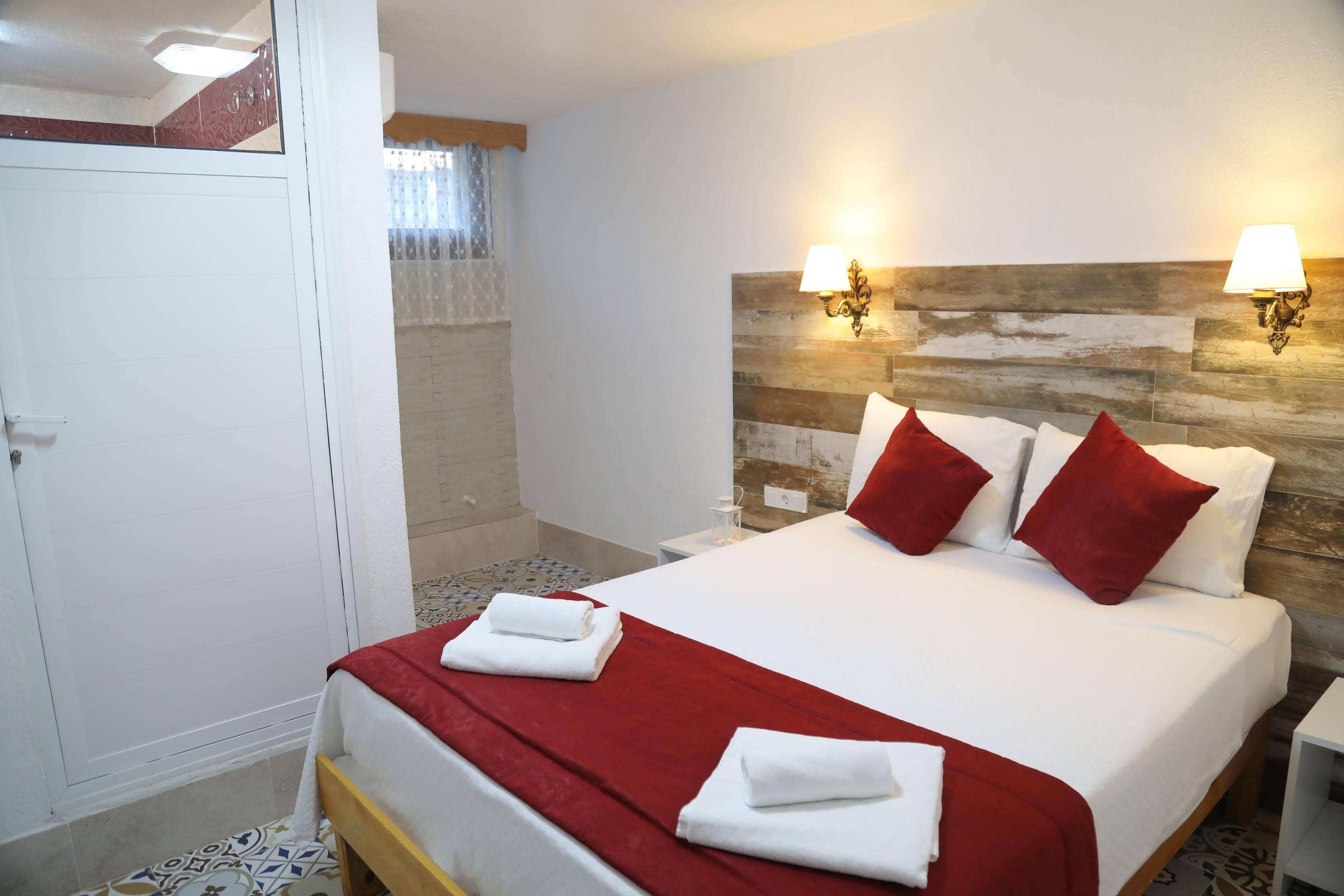 Aksu Hotel Alacati Exterior foto